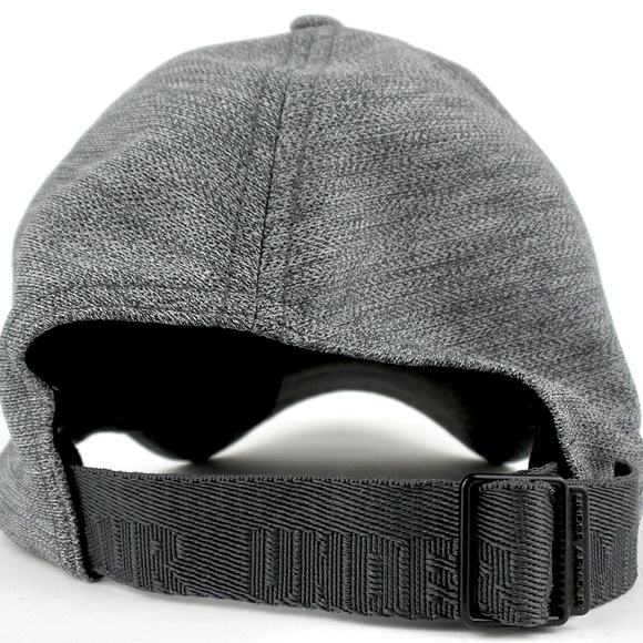 Under Armour hat - Picture 2 of 3